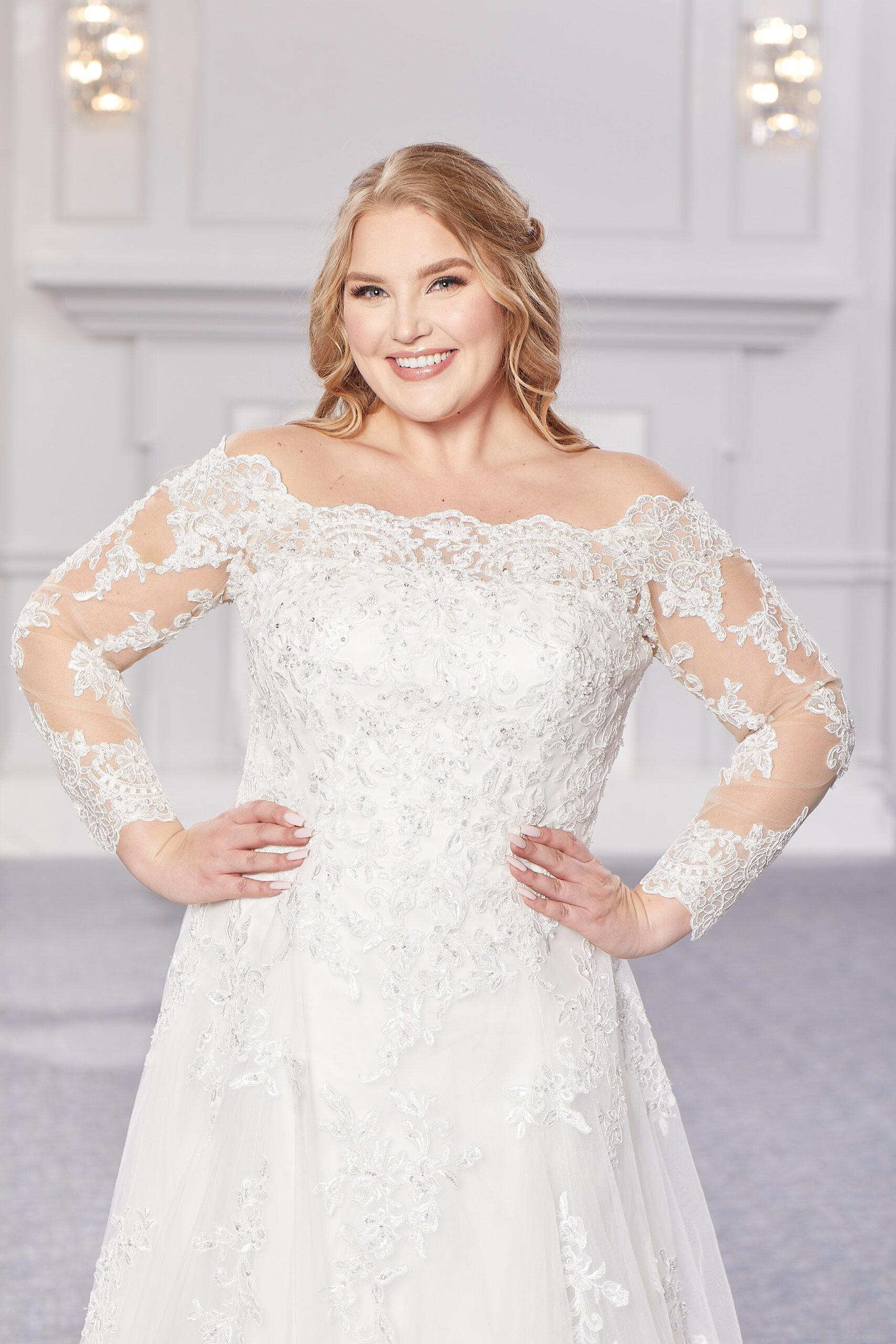 Brides-by-Young-Plus-Size-Bridal-Curvy-Wedding-Dress-New-Jersey-Indiana-Chicago-Illinois-ANASTASIA_1497.jpg