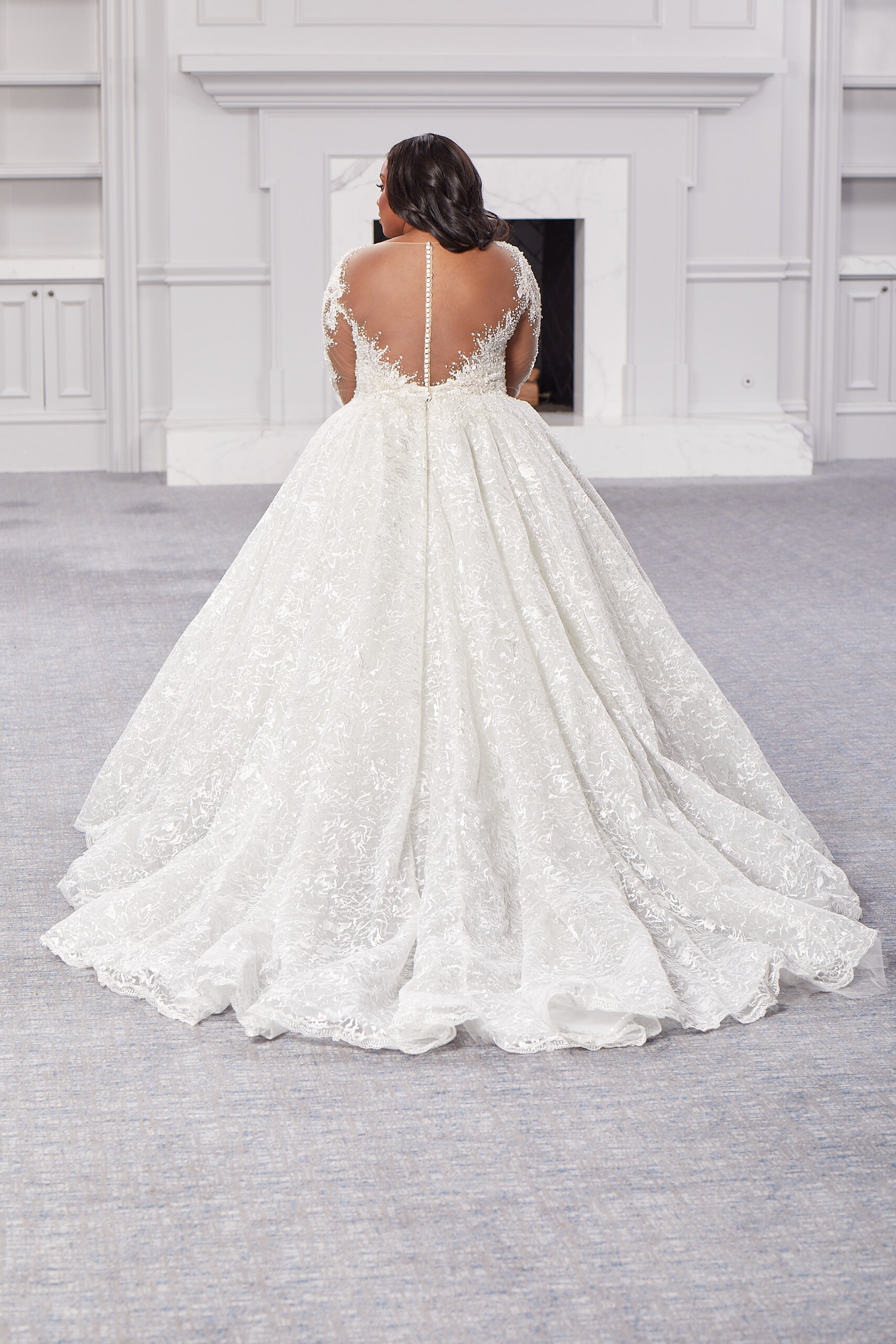 Brides-by-Young-Plus-Size-Bridal-Curvy-Wedding-Dress-New-Jersey-Indiana-Chicago-Illinois-DP_392_0487.jpg