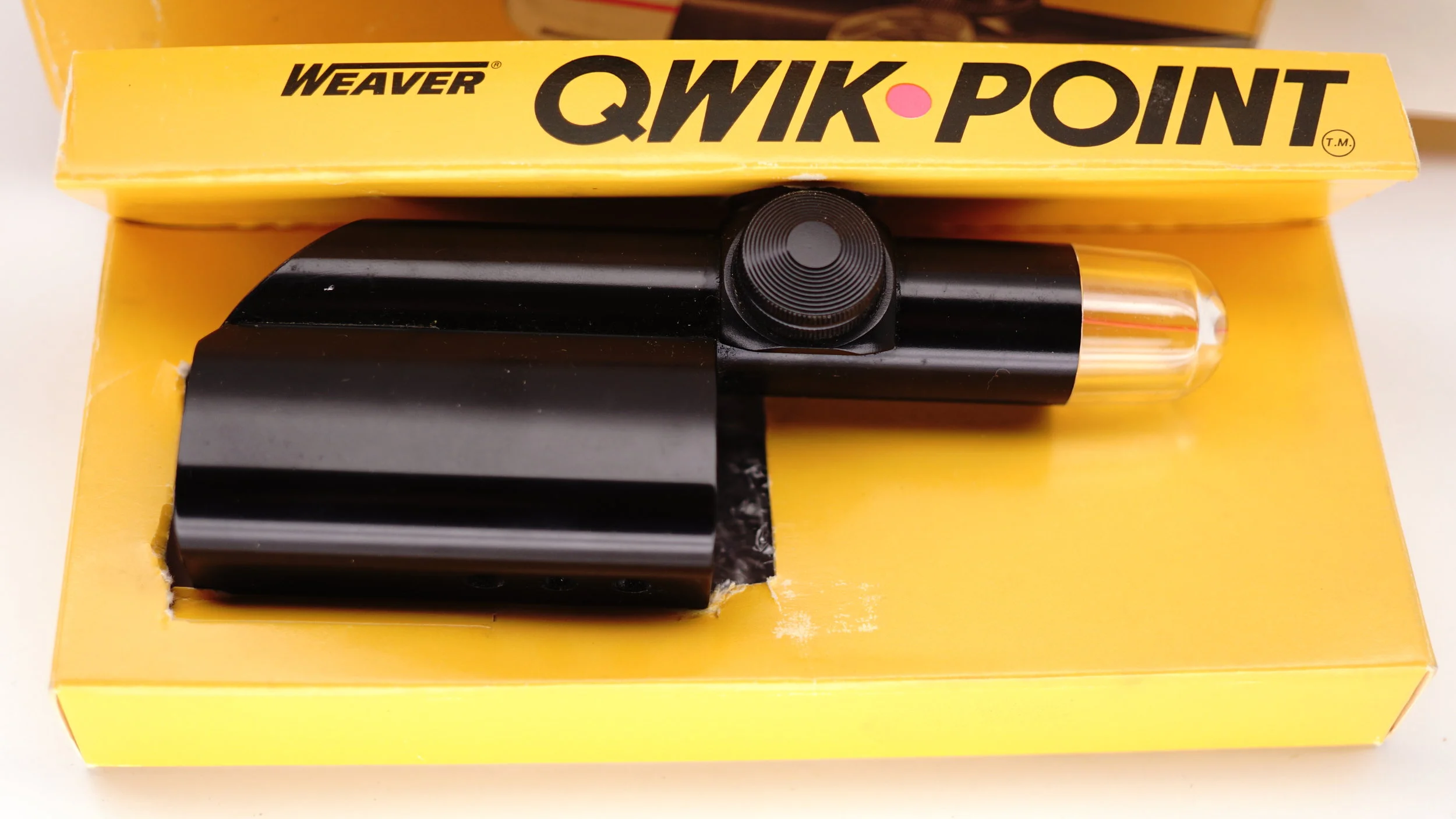 Vintage Gun Scopes — Weaver Qwik Point S-1. New in Box.