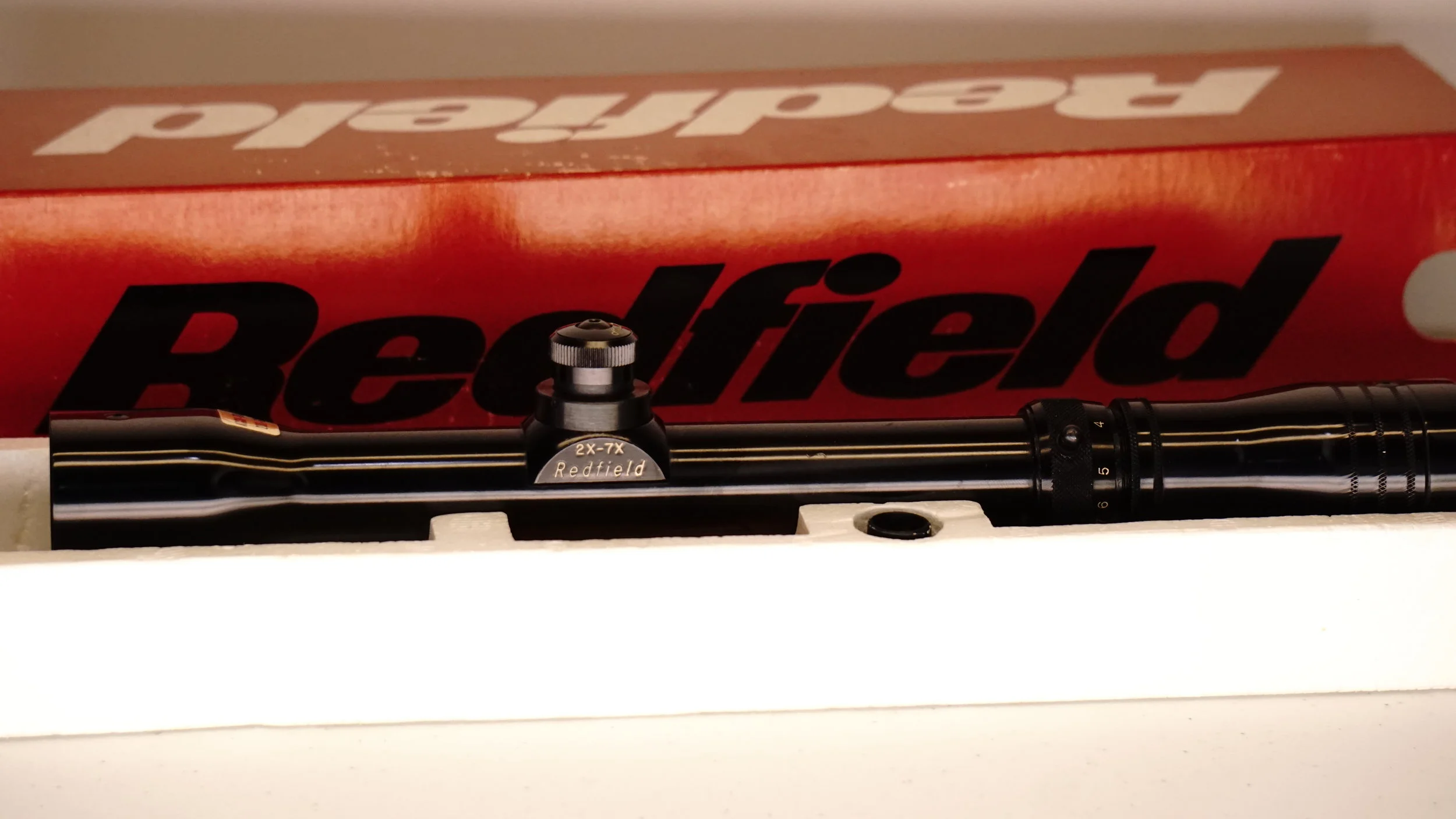 Redfield Widefield Lo-Pro Accu-Trac 2x-7x. 1". c. 1976-85. New in Box - Refurbished.