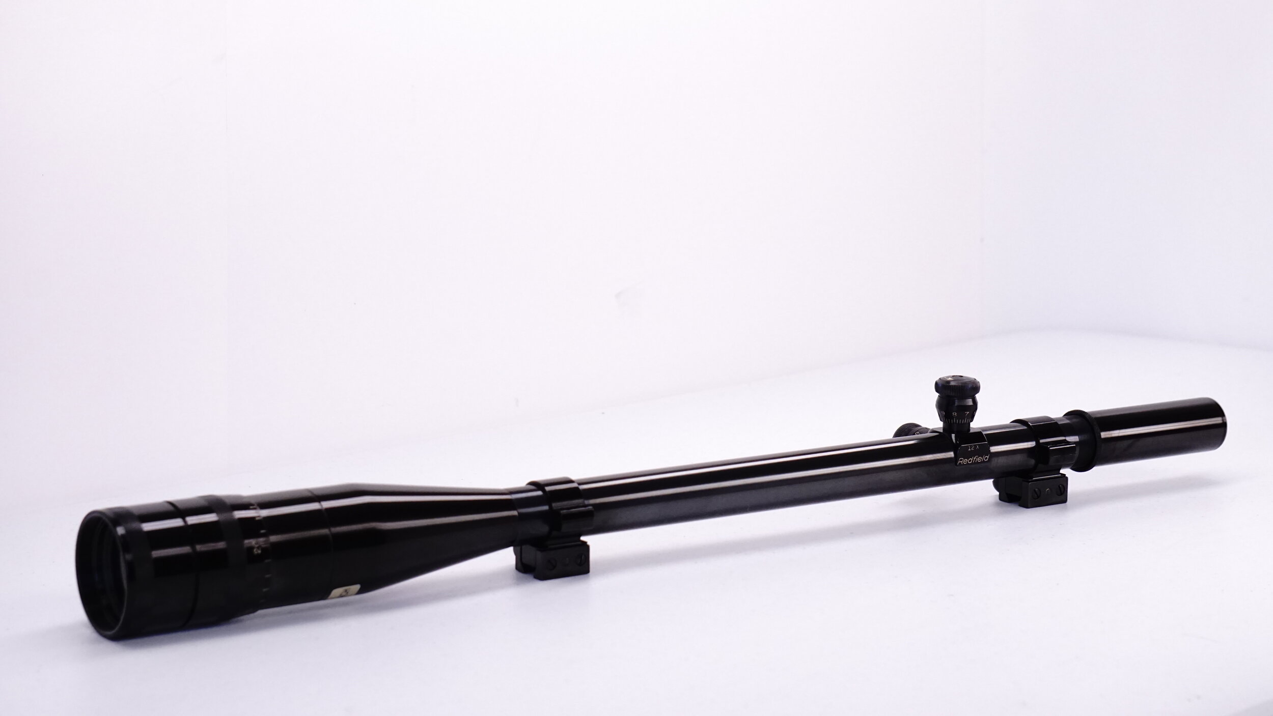 Redfield 3200 12x with rings. c.1968-82. Crosshair - Refurbished.