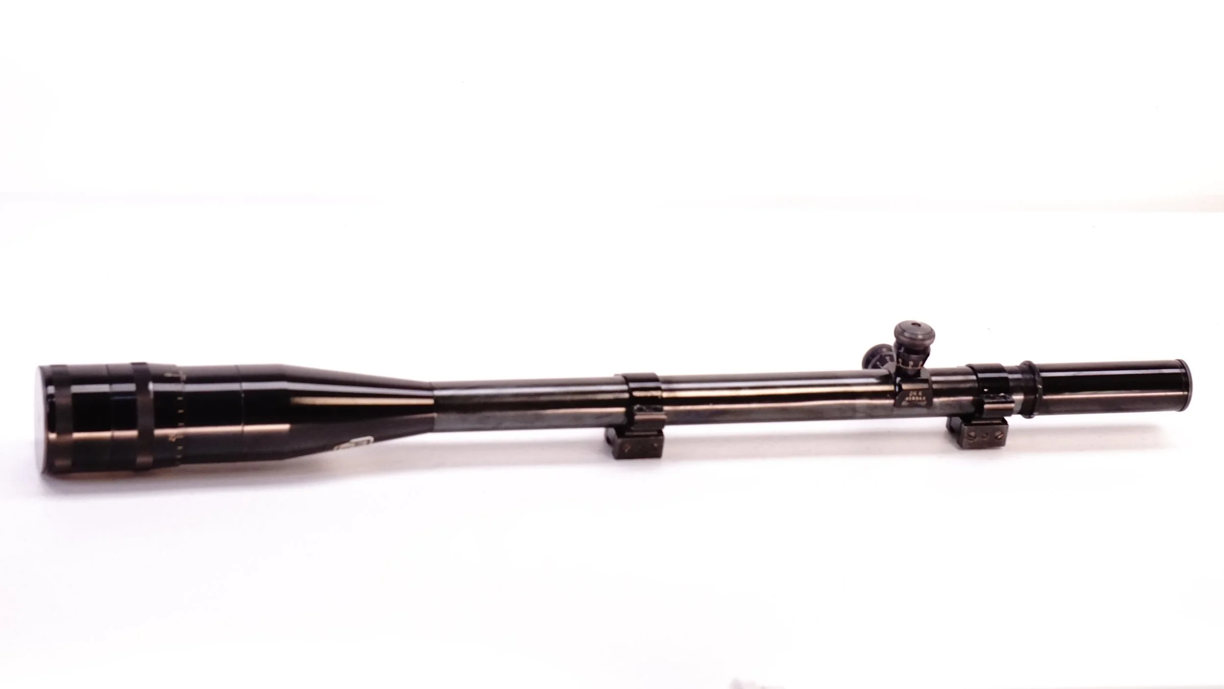 Redfield 3200 24x. 1". c.1968-82. New Old Stock, Fine Crosshair - Refurbished.