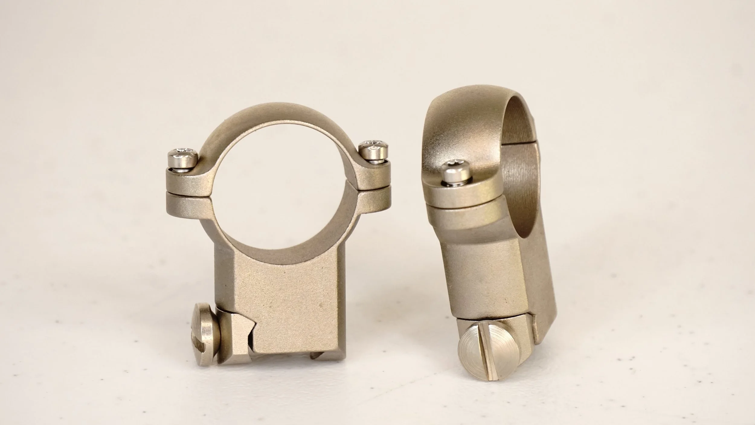 Leupold Ringmount Ruger M77 1" Rings. Super High, Silver. 50166.