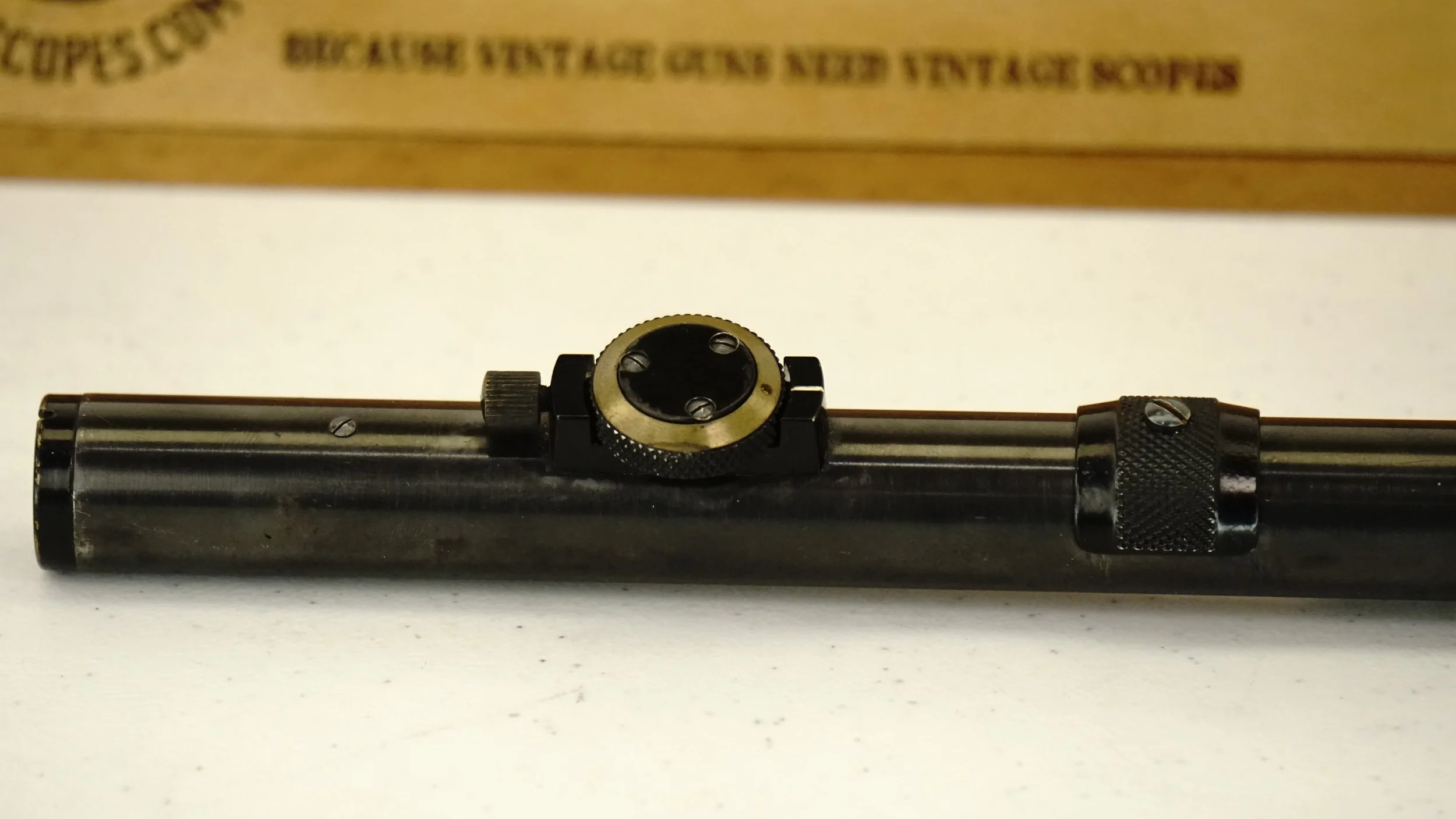 Kahles Mignon 2.5x. 20mm. Excellent, Crosshair - Refurbished.