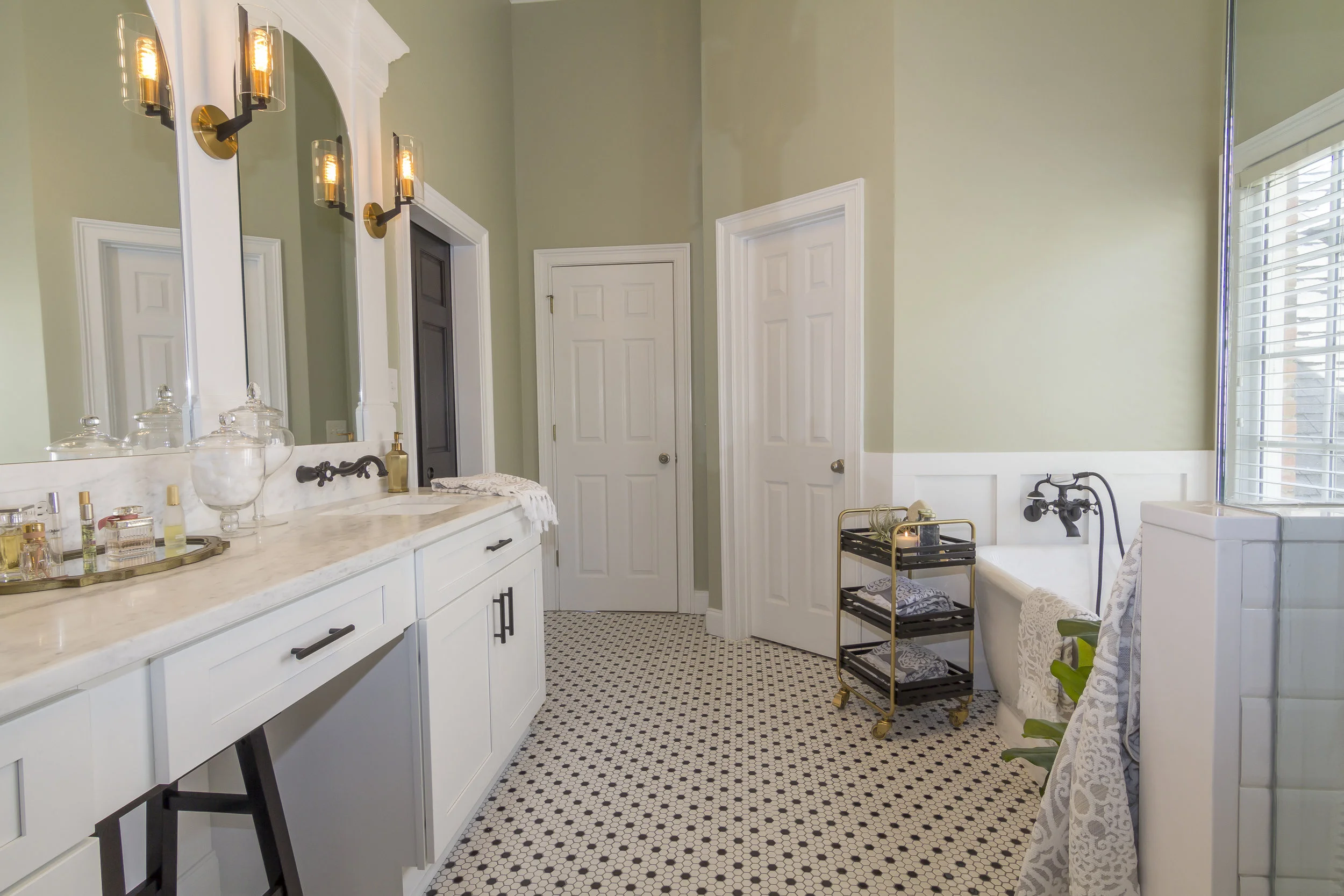 sy-bathroom-3.jpg