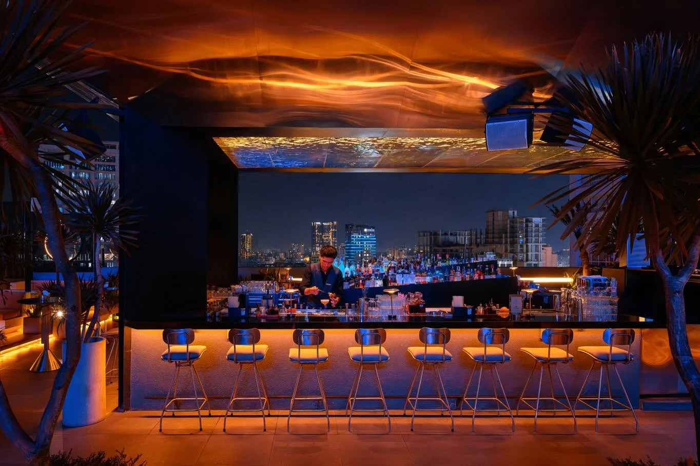 Zion Sky Lounge &amp; Dining | 2025
#valorstudio #architecturalphotography #interiorphotography #vietnamarchitecture #archdaily