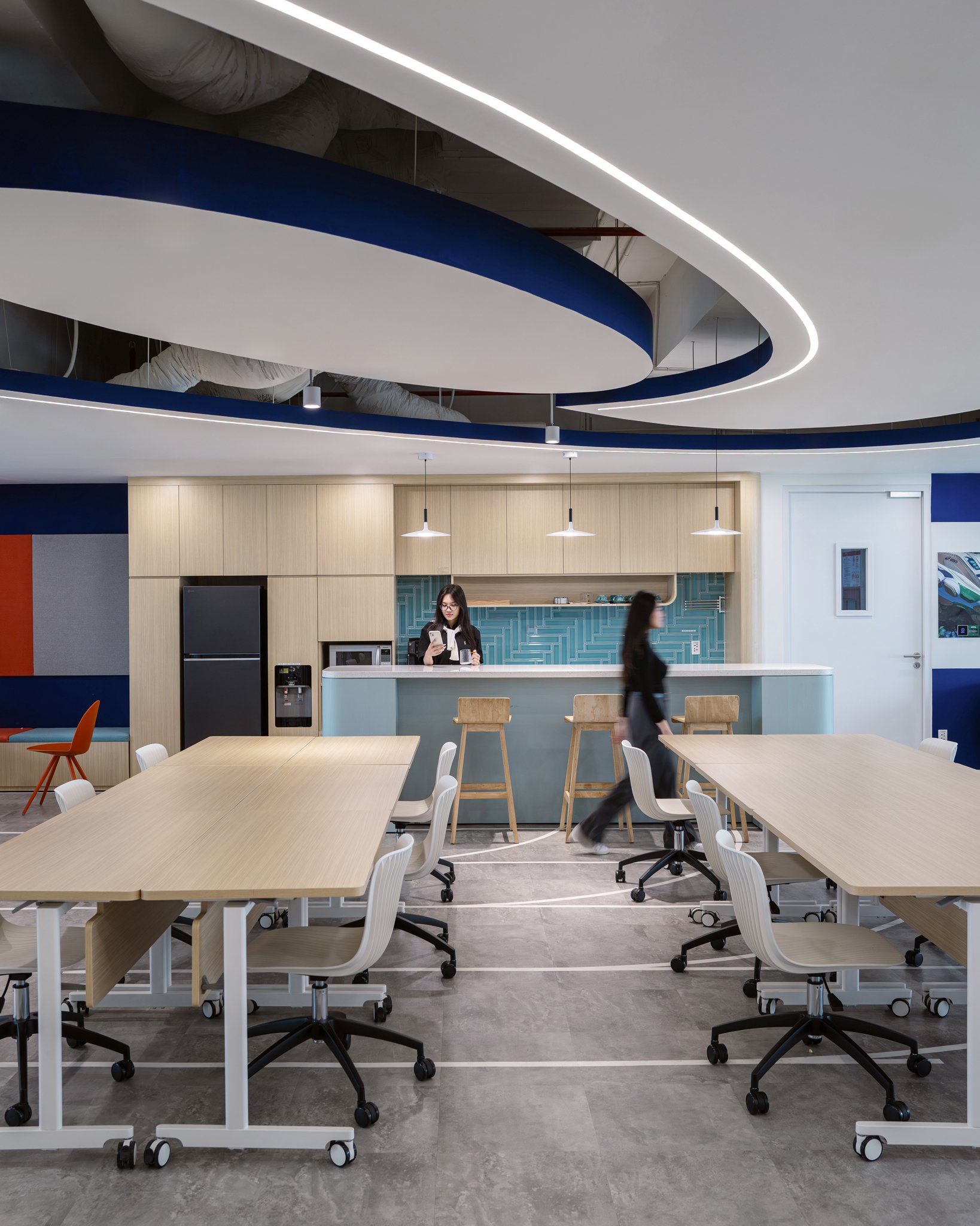 Asics office | by Az Architects | 2025. #valorstudio #vietnamarchitecture #archdaily
