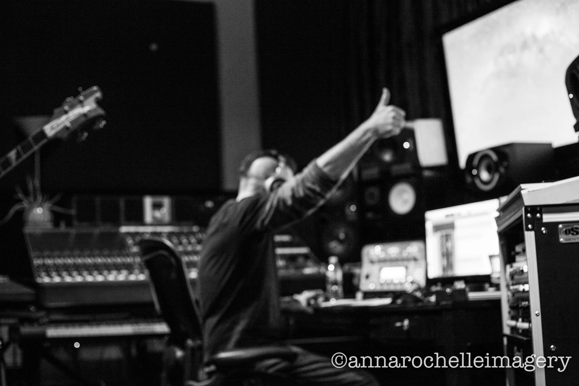 studio-sean-beavan-heartstrings-in studio-music - band photography - anna rochelle imagery-4.jpg