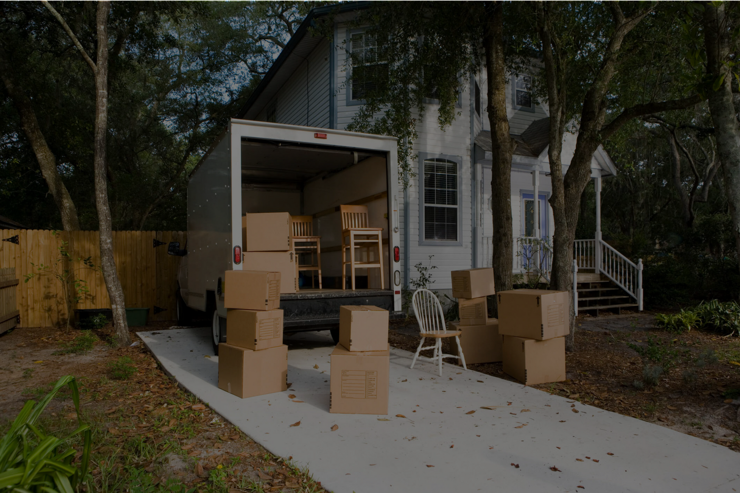 Cheap Movers Background.png