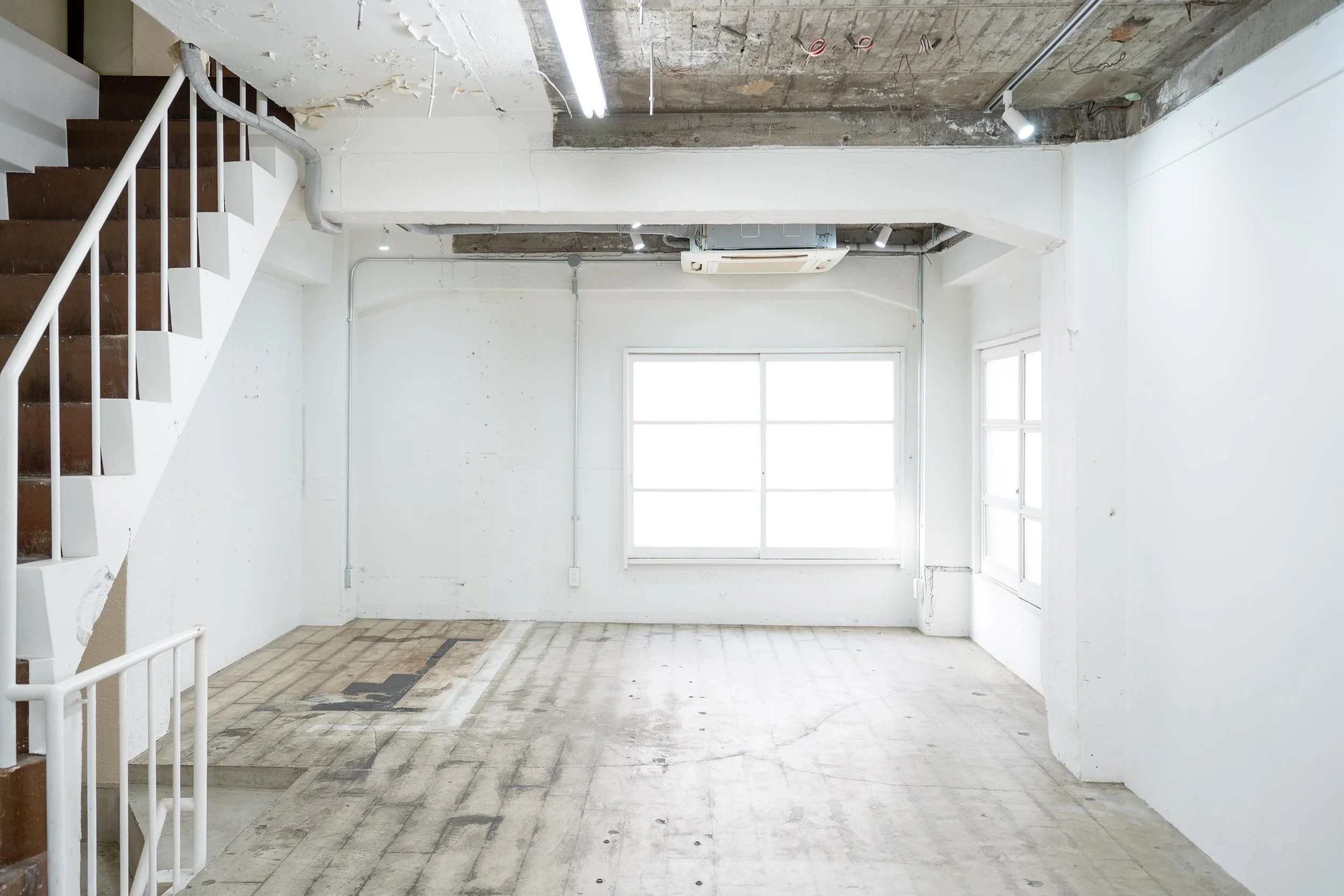 WIP Studio（2F） / フロア