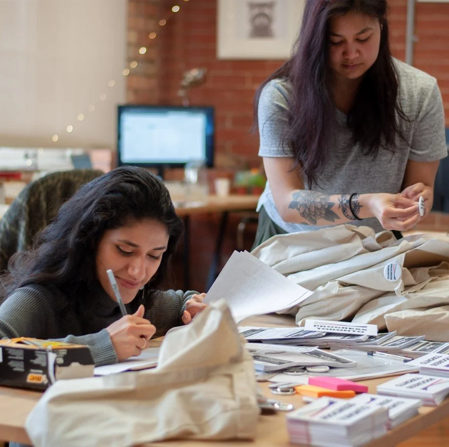 Volunteer: Deliver Flyers in Don Valley West