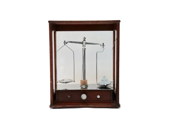 hanging in thebalance (rmutt).jpeg