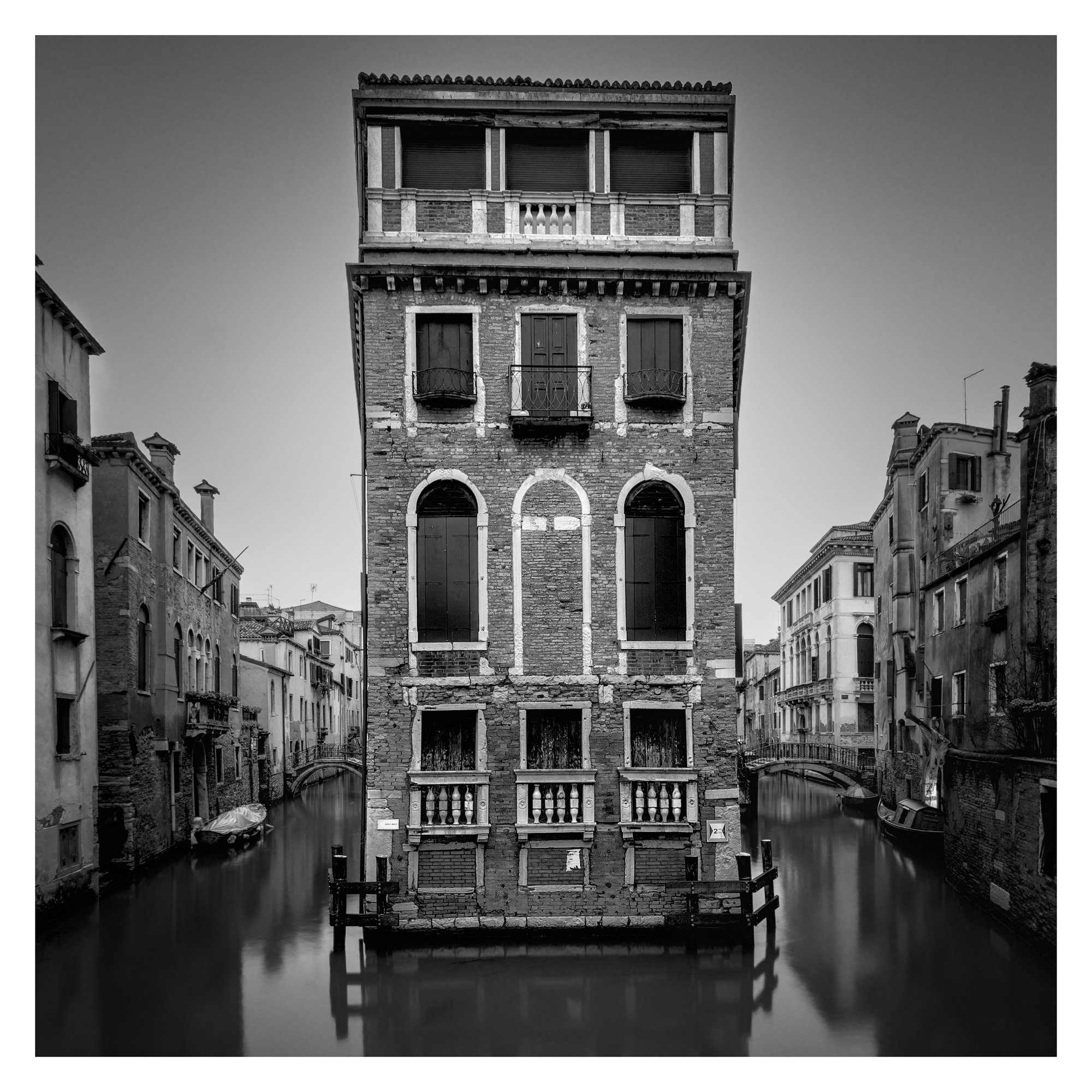 House Of Ill Repute 2295 Square.jpg