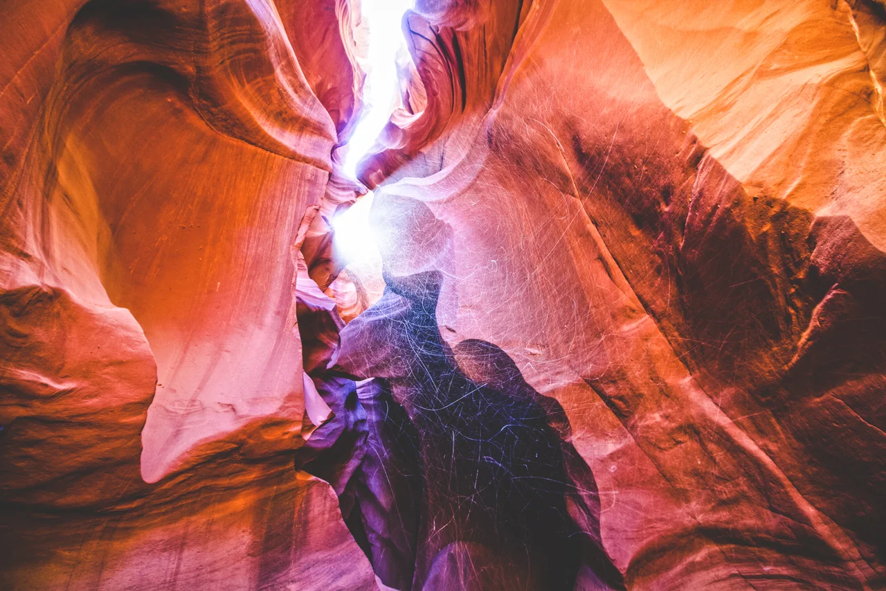 18-WEST-AMERICA-2016-NEWFILTER-ANTYLOPE-CANYON.jpg