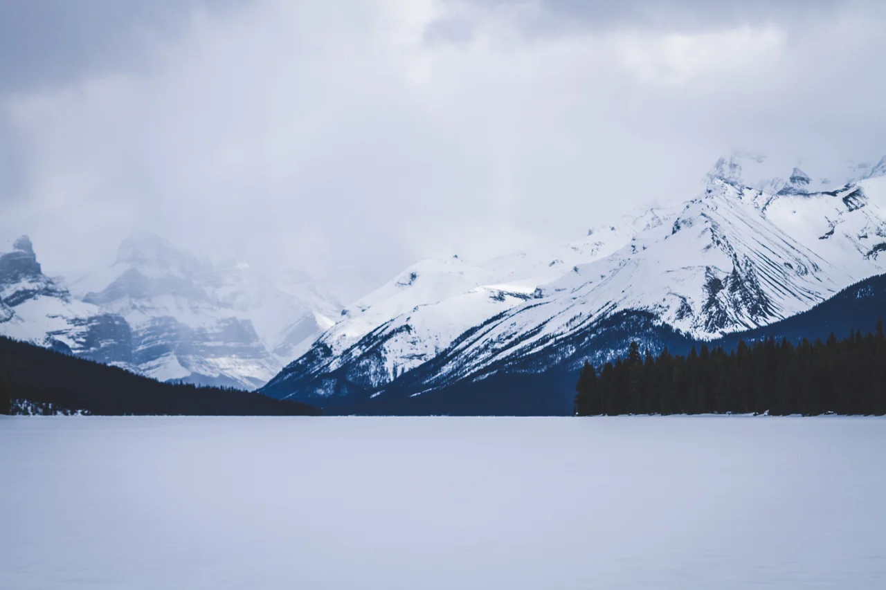 2-MALIGNE-LAKE-NEWFILTER2018.jpg