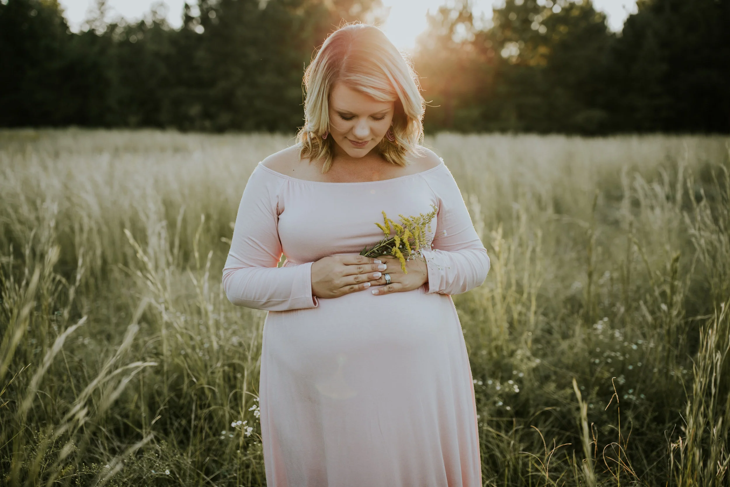 Maternity photographer