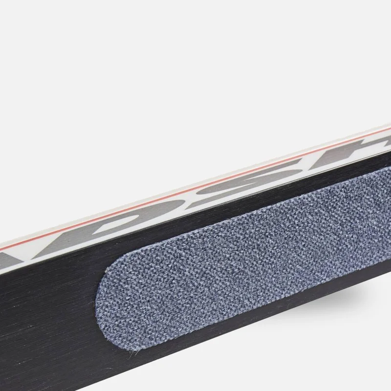 Redline-Carbon-Classic-Intelligrip_02.jpg