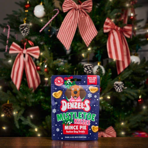 Denzels  Christmas Mistletoe Kisses 90g Bag
