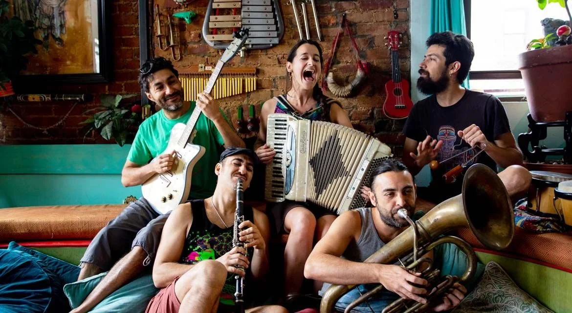 Music Therapy Workshop with Pascuala Ilabaca y Fauna 