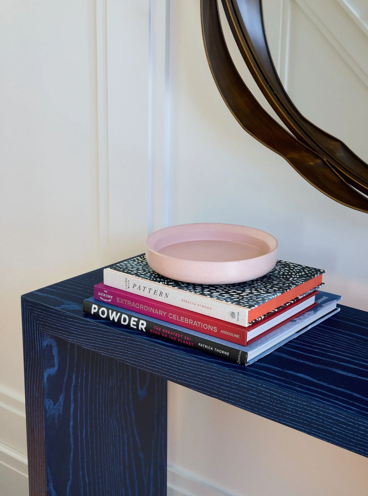 Custom cerused console table

#foyer #interiordesign #foyerdecor #homedecor #entryway #foyerdesign #interior #design #livingroom #entrywaydecor #architecture #interiors #home #homedesign #interiordecor #interiordesigner #interiorstyling #entry #decor