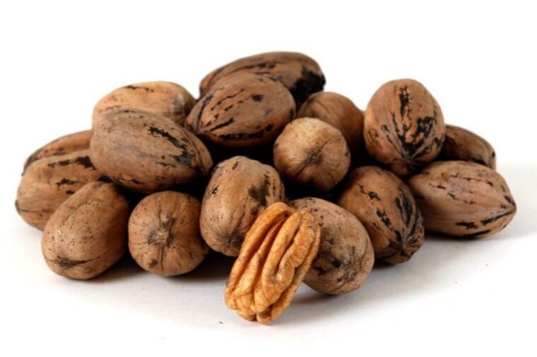 who was rumored to have poisoned pecans