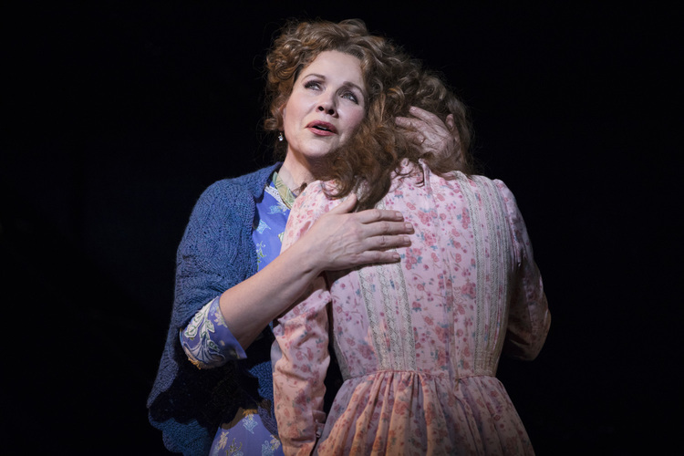 tn-1000_renee-fleming-and-jessie-mueller-in-carousel.photo-by-julieta-cervantes-1.jpg