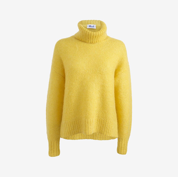 Cecilrollneck.png