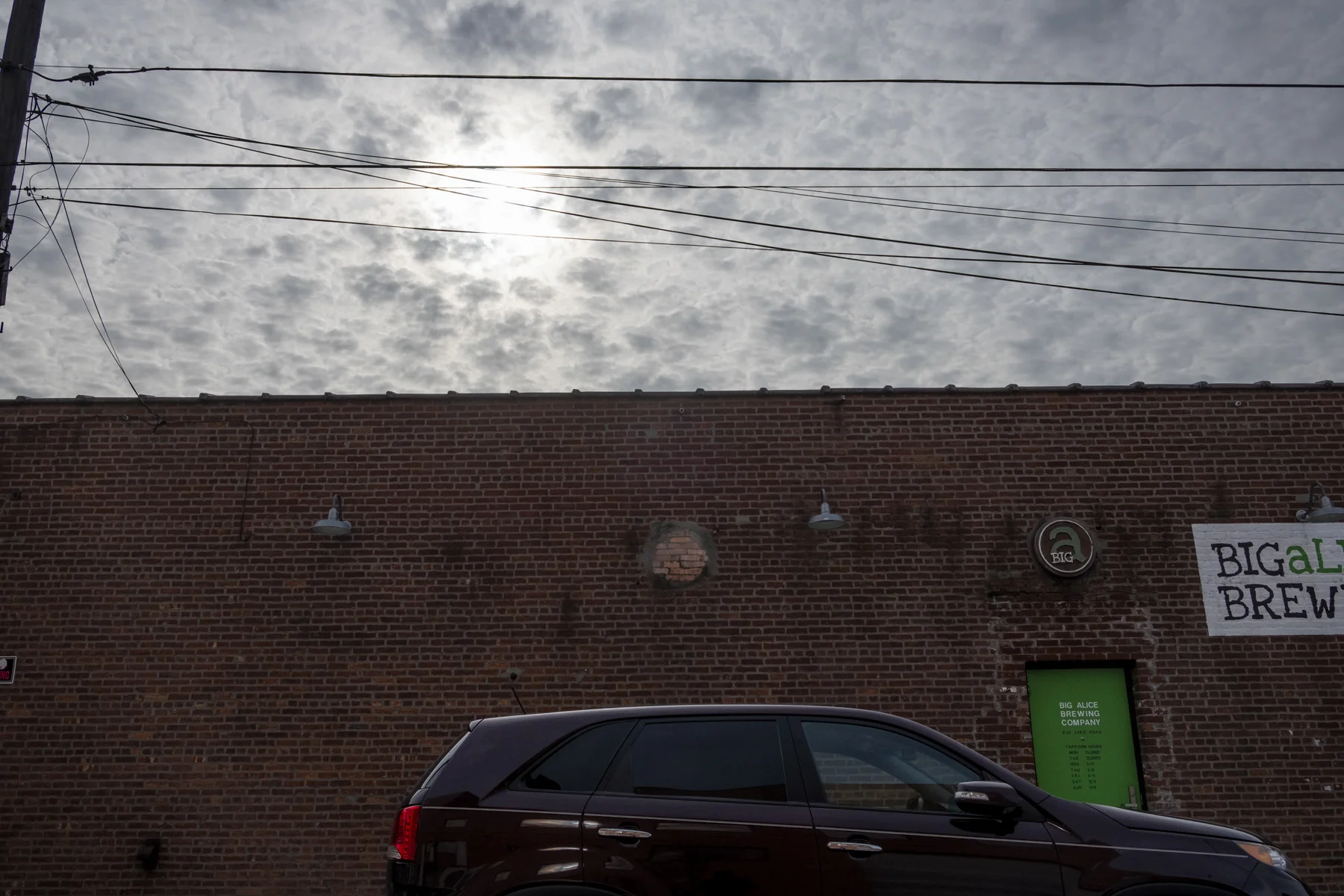 Queens, NY Sunday, February 10, 2019 – Big aLICe Brewing Company began brewing in 2013; opening a taproom to sell craft beers around its brewing equipment. The brewery is located two blocks from Amazon’s cancelled HQ2 campus. The business is expandi