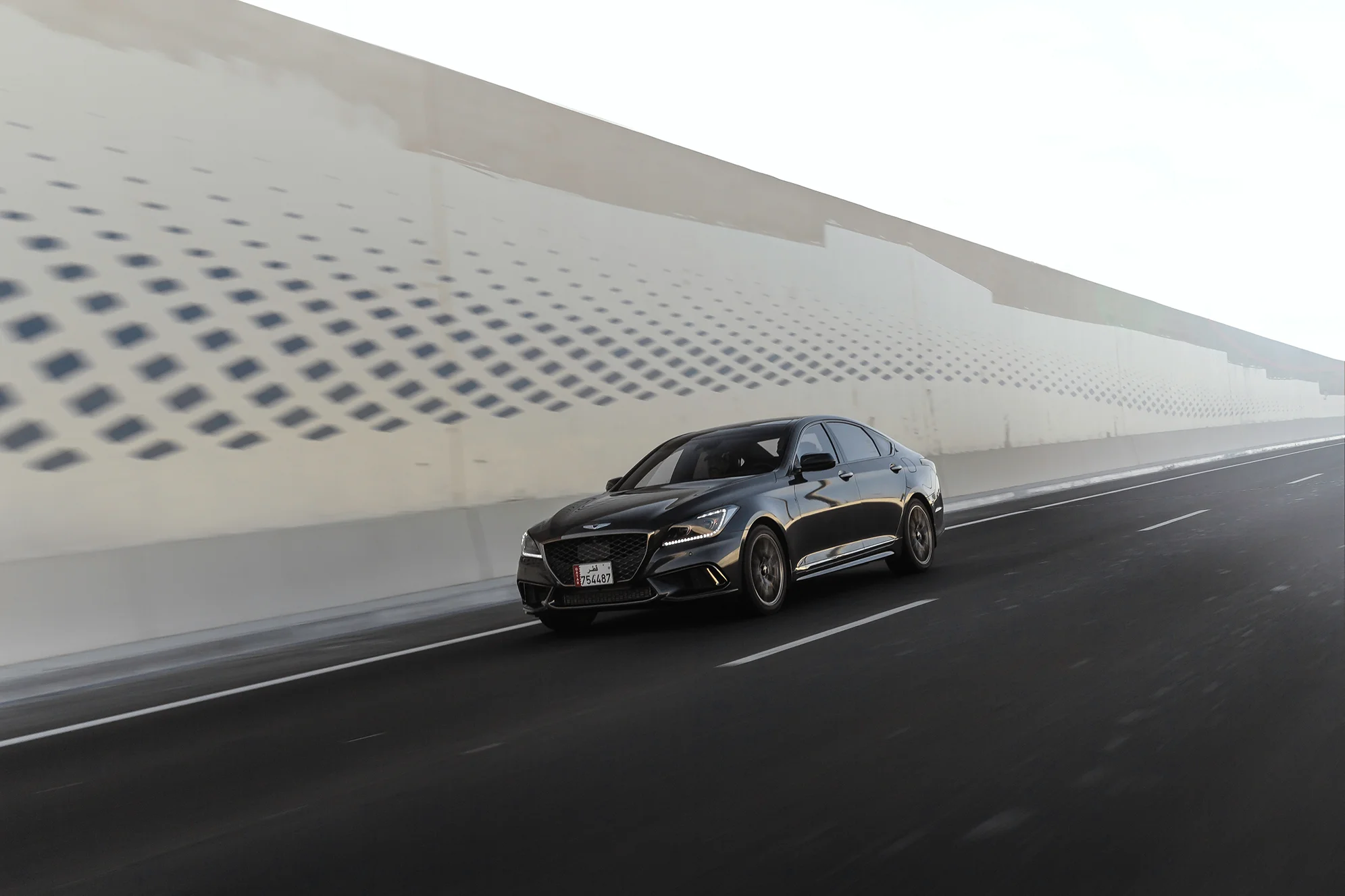 Genesis_G80_52.jpg