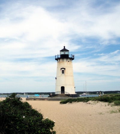 edgartown_lighthouse_cropped.jpg