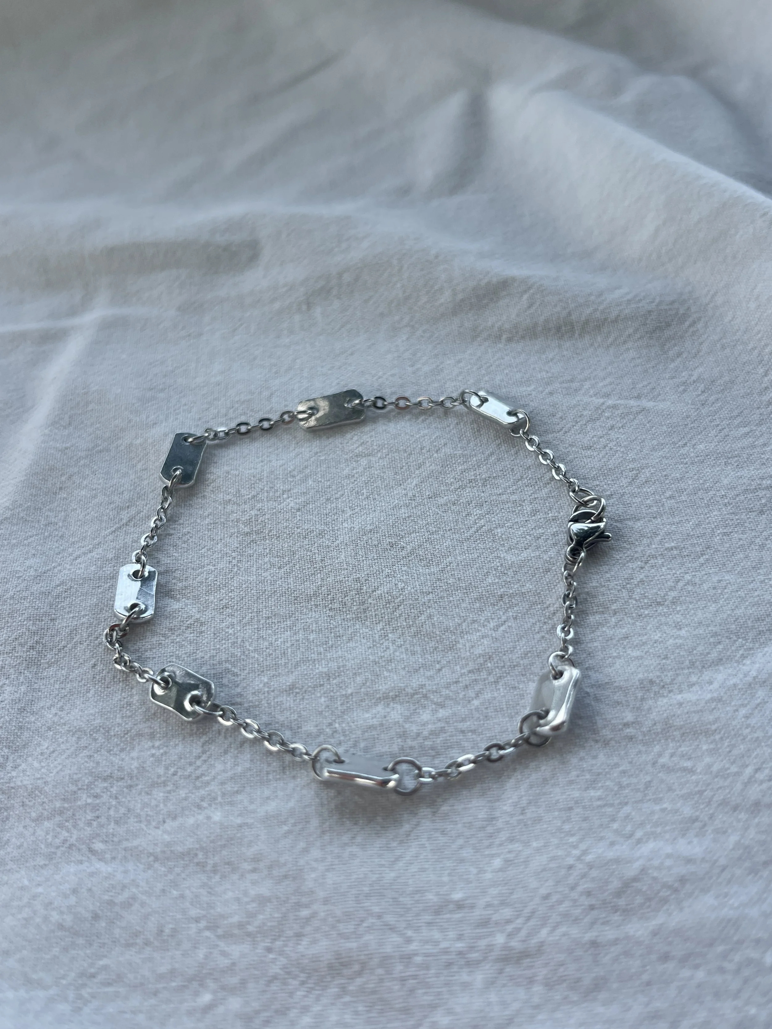 Pebble Bracelet