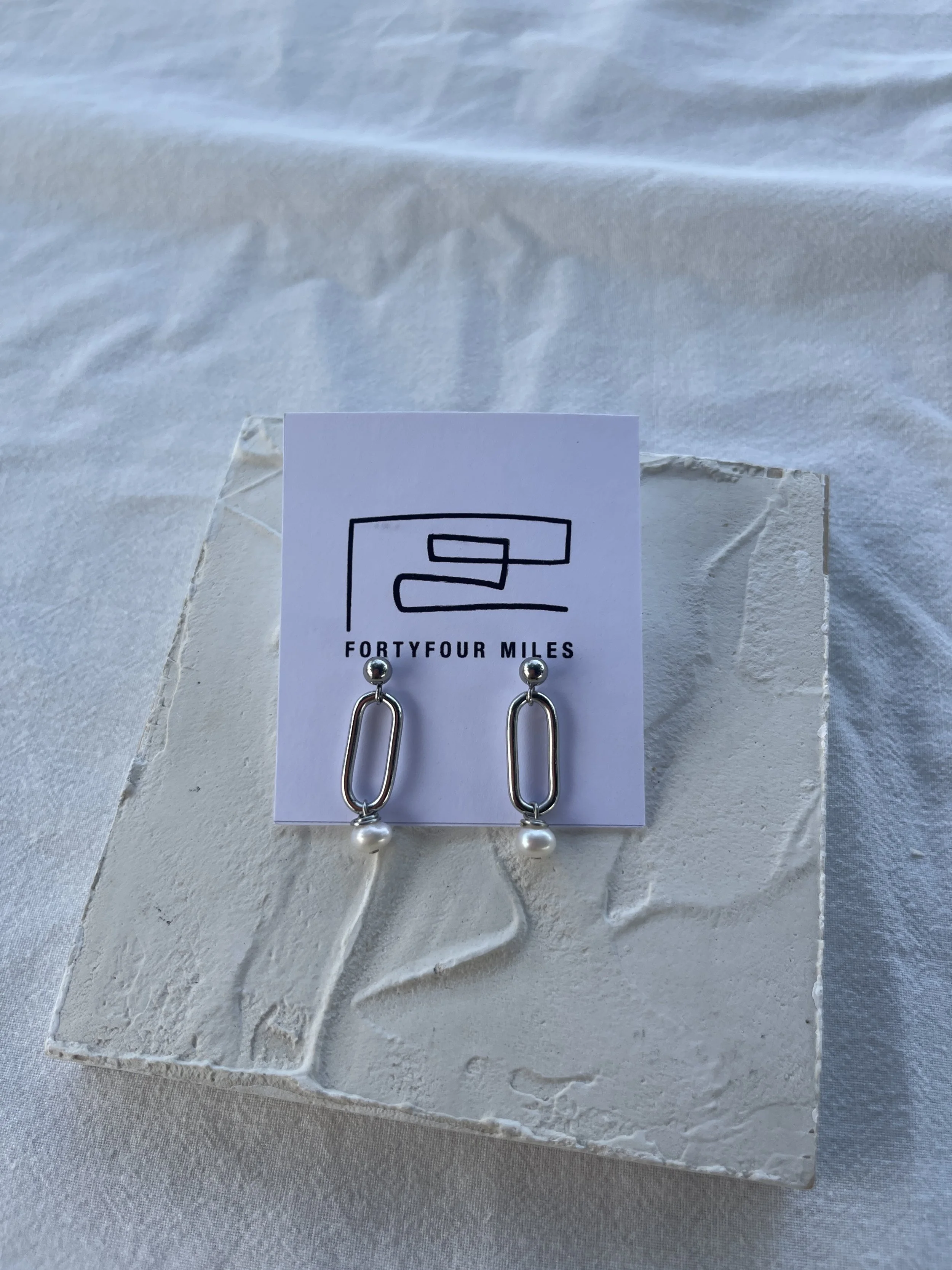 Link Drop Earrings white pearl.JPG