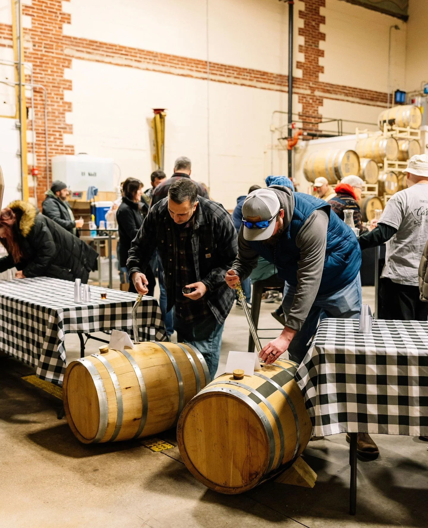 The cask club recently completed its third ever cask tasting at the distillery and voted to proof and bottle a 7 year old barrel of 100% Rye Whiskey- it is one of our experimental releases; 66% Rye Grain, 18% Pale Rye Malt, 8% Crystal Rye Malt, 8% Ch