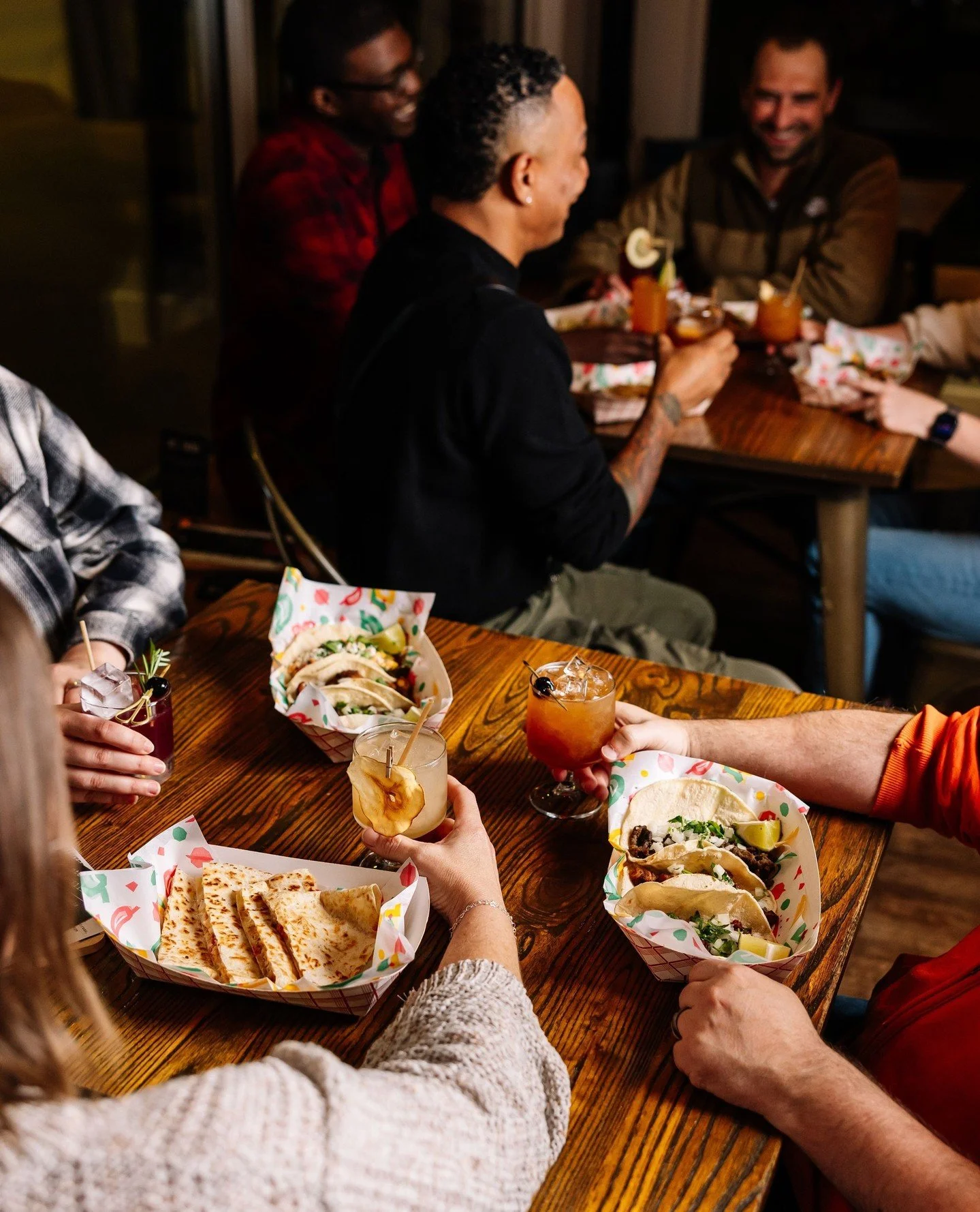 Friday is for friends and neighbors. We're open from 5-9, @taco_jardin is here and it's a really nice night for cocktails. Don't forget that Battle of the Bartenders has started, so we've got the first round of cocktails for you ro vote on, ready to 