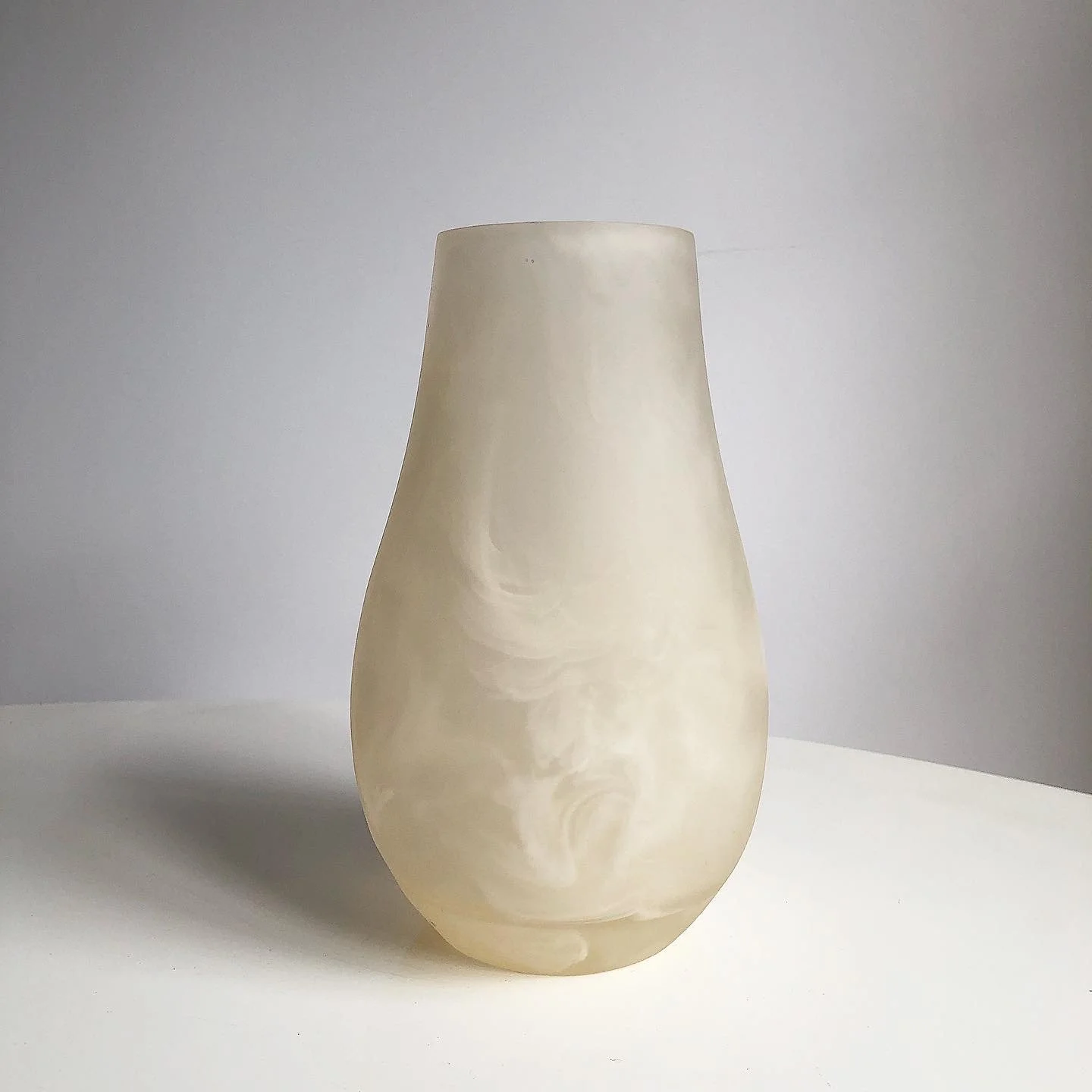 resin vase.JPG