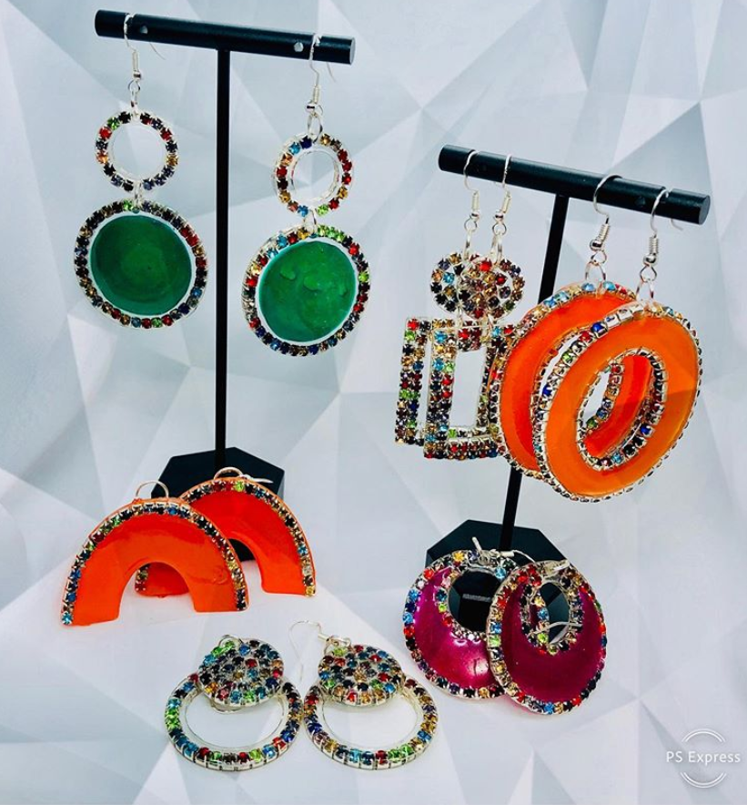 ClauDise Accessories