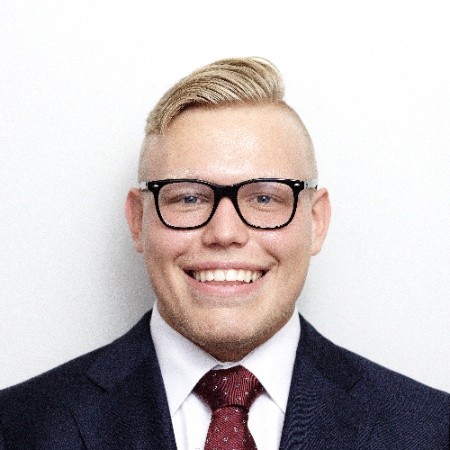 Vlad Sychou-Finance Director Vlad is an entrepreneur studying economics and psychology at Yale University with a focus on finance and accounting. His previous experiences include founding a $30,000 revenue ecommerce store and developing a nonprofit footwear charity in Connecticut. At the Extra Mile Foundation, Vlad manages the company’s financials, reporting, and planning fiscal optimization.