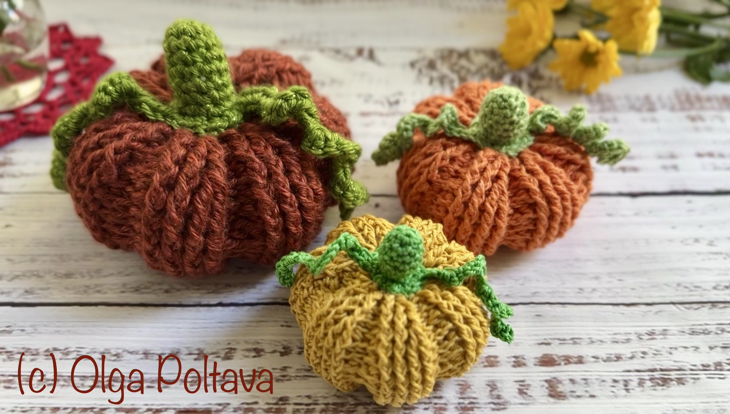 A Little Crochet Pumpkin for a Cozy Autumn