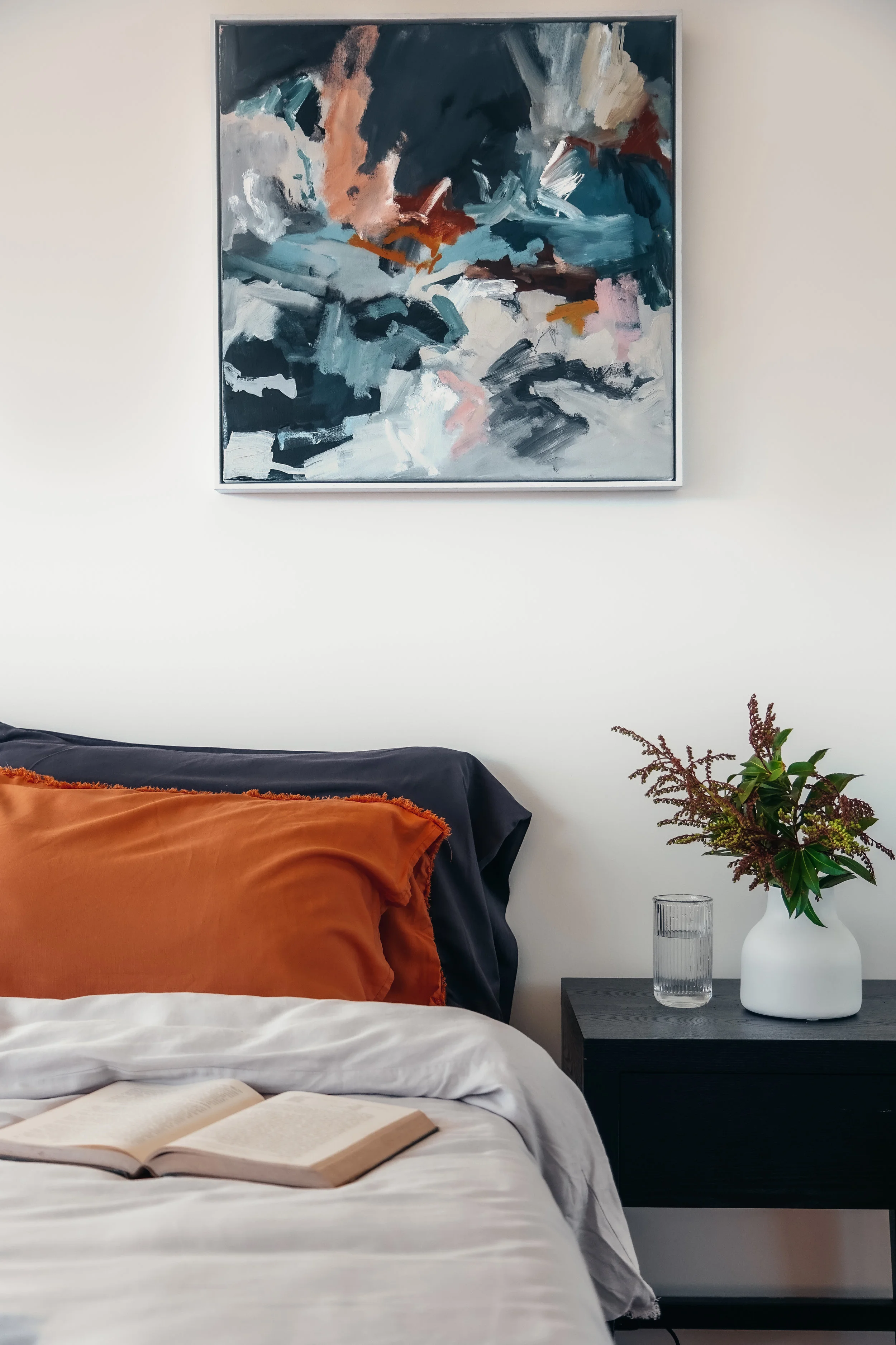 bedroom blue picture.jpg