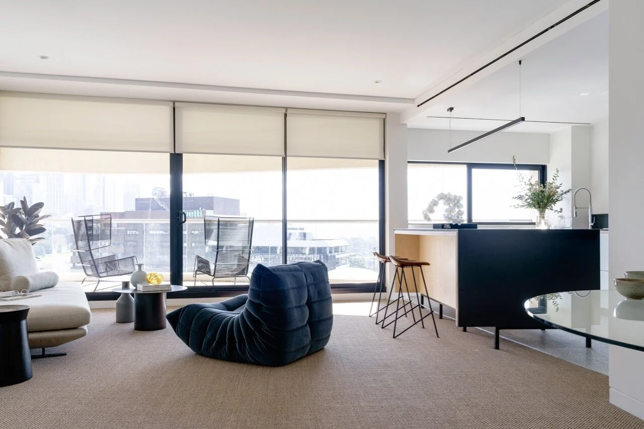 KLAUS KARSON Horizon 00049 V2 LR.jpg