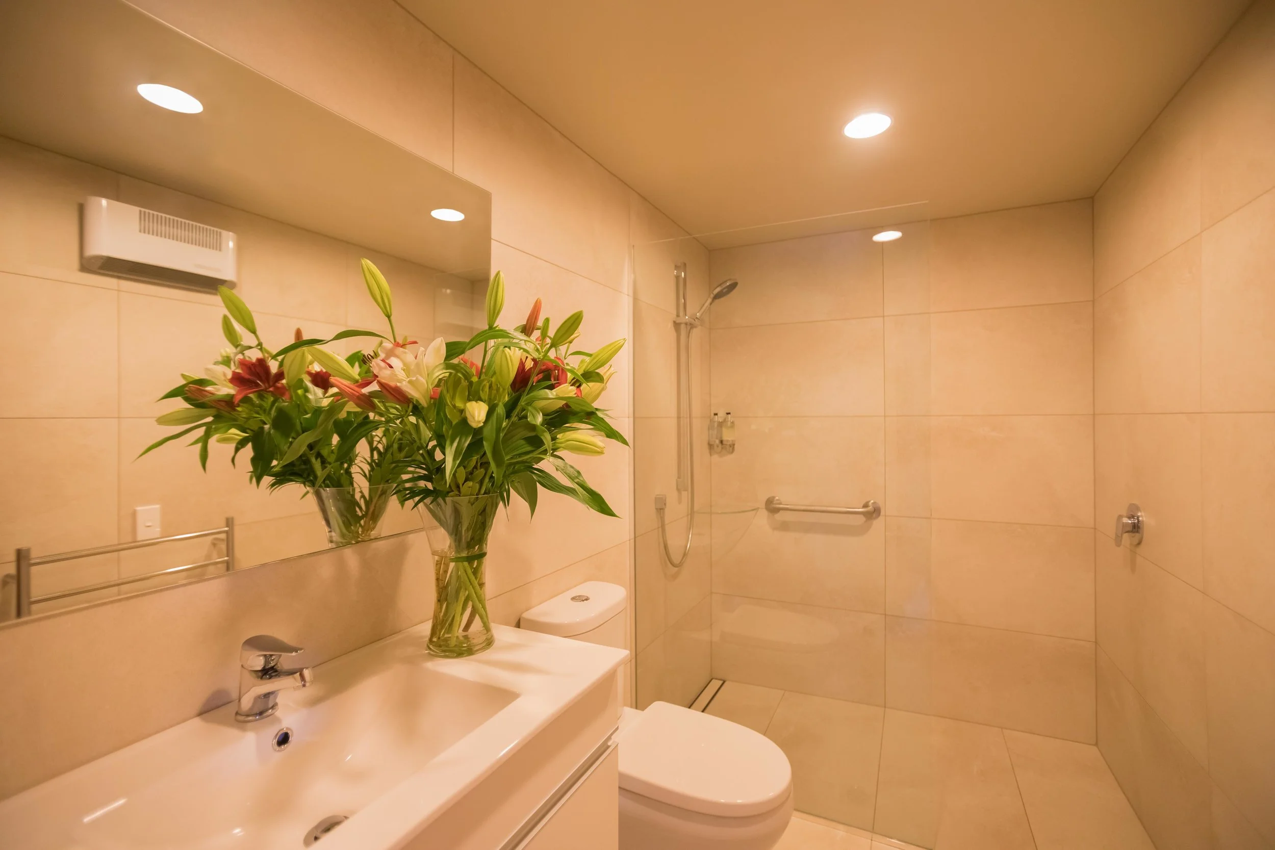 2-Bedroom with Balcony, Bath