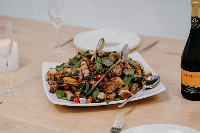 Delicious summer feasts with some of our salads on offer. ⁠
⁠
Captured by @ samanthadonaldsonphotography⁠
⁠
⁠
#sorrentointhepark #aucklandweddings #aucklandweddingvenue #aucklandeventvenue #aucklandconference #aucklandconferencevenue #nzweddings #nzw