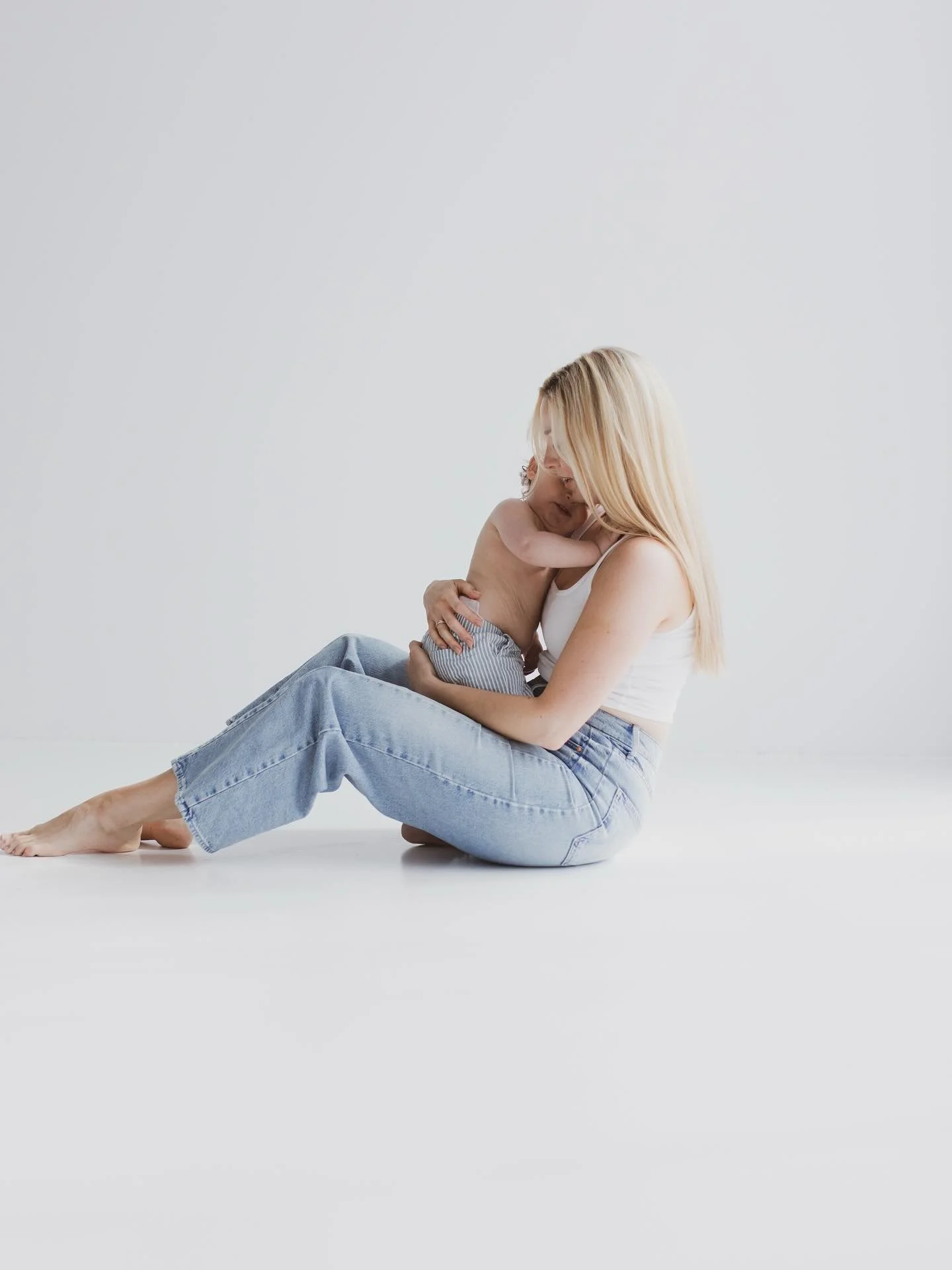 I have undoubtedly been through the wringer the past couple years and I wish it felt like it was getting easier, but it isn&rsquo;t. Grief doesn&rsquo;t leave, it just changes shape. 
.
Pain doesn&rsquo;t just up and go, it hides away until one day s