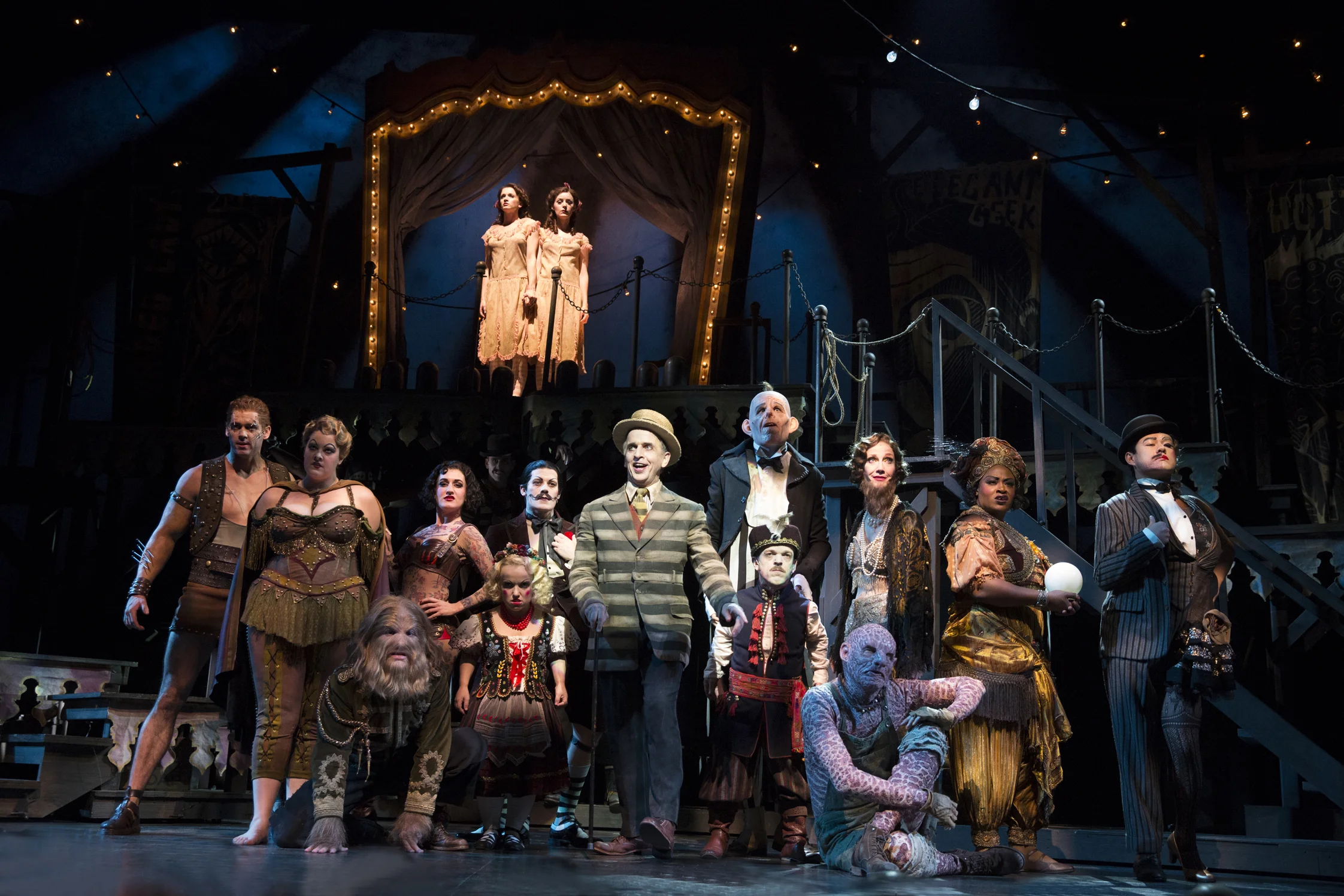 SideShowBway3w.jpg