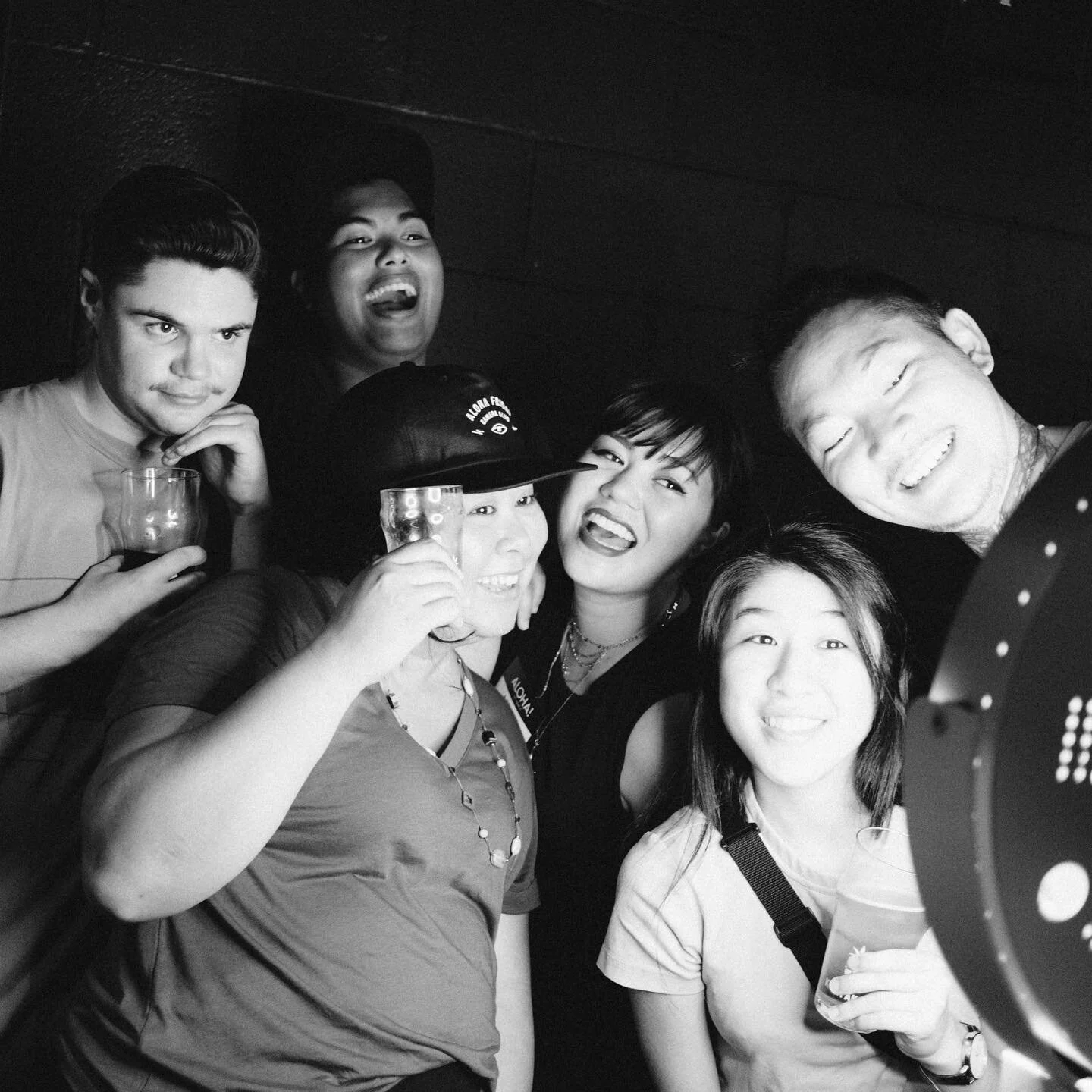{FLASHBACK} Photoboothin at our 1st @beersandcameras event last year @alohabeercokakaako. #precoviddays