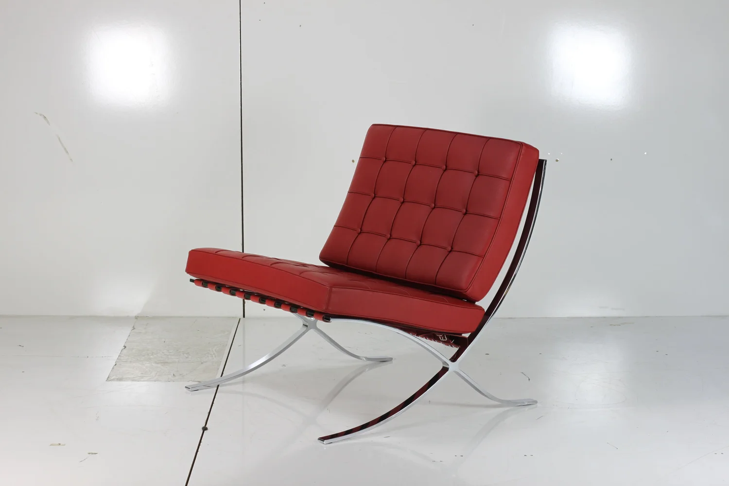 Barcelona Sessel Von Ludwig Mies Van Der Rohe Bauhausberlin Bauhausdesign Mobel