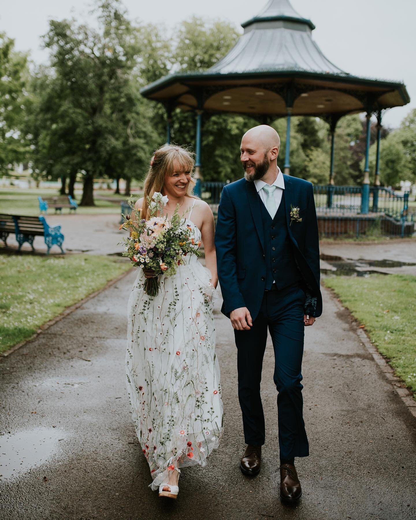 Get yourself a driver that parks inside of the park 💪

The rain held off last Saturday so we could get some couple portraits for these two ✨ 

#microwedding #marrynowpartylater #southwaleswedding #citywedding #ukweddingphotographer #chasinglight #ma
