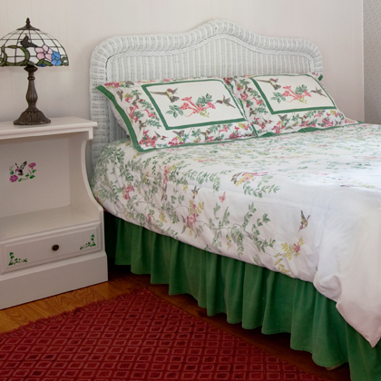 home-tn-hummingbird_room_960.jpg
