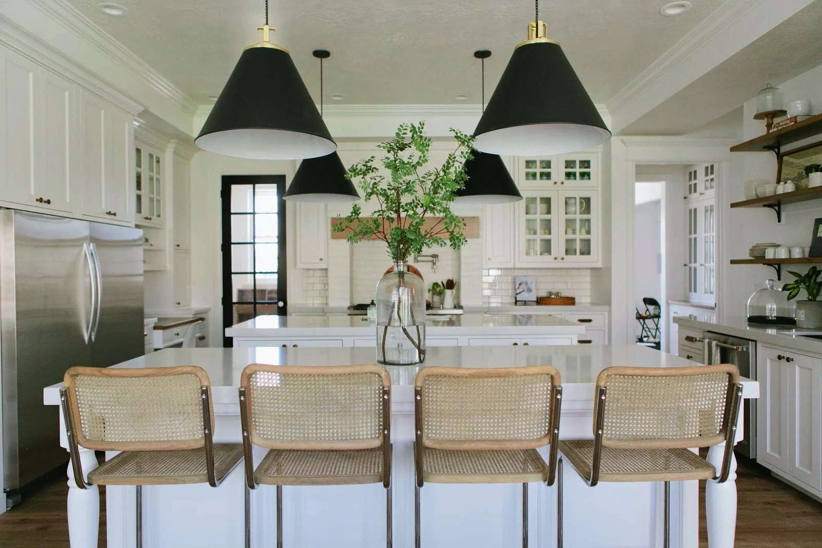 Weekly Design Inspiration Elevate your look with lighting — Candace