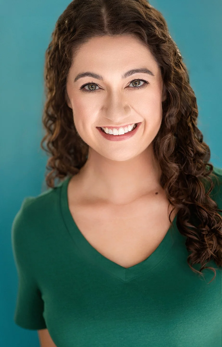 Gabriella Headley Headshot .jpg